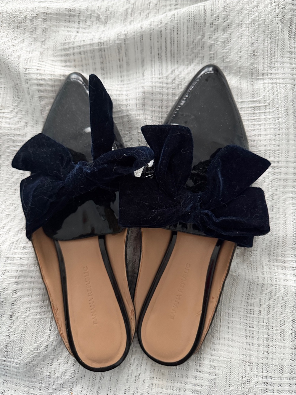 Banana Republic Black Patent Pointed Mules with Velvet Bow